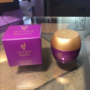 Younique Exfoliating Mask